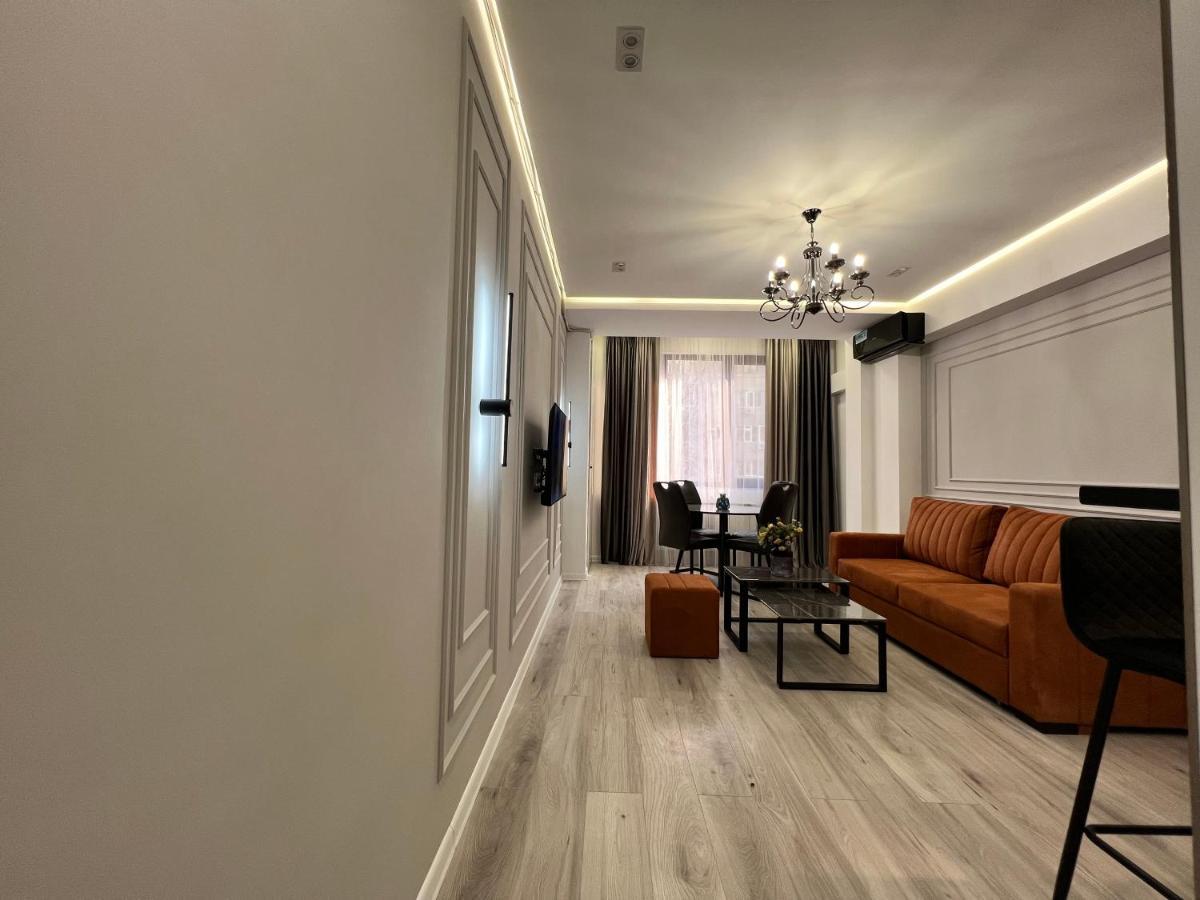 Cozy Apt 3 City Center Jerevan Exteriör bild